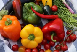 Sezónní inspirace - které potraviny zařadit do letního jídelníčku?